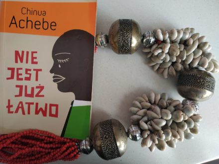 Chinua Achebe, Nie jest już łatwo